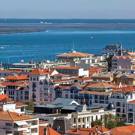 Jolie A 200m De La Principale Arcachon