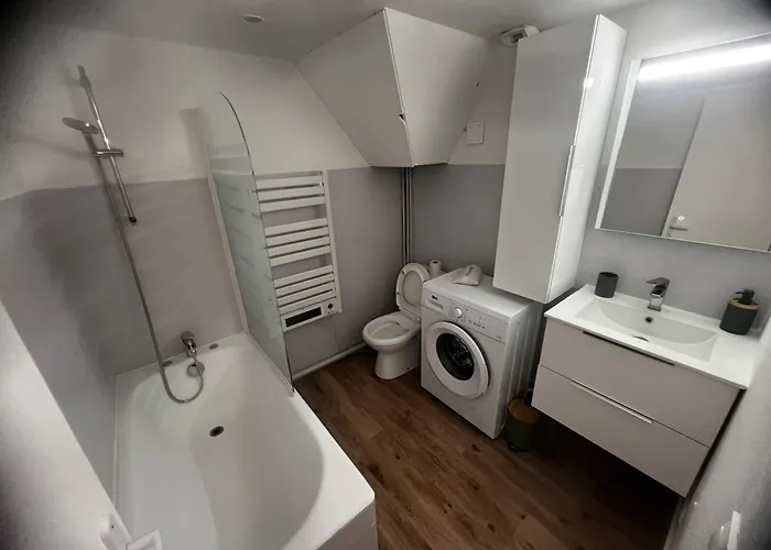 Jolie A 200m De La Principale * Arcachon